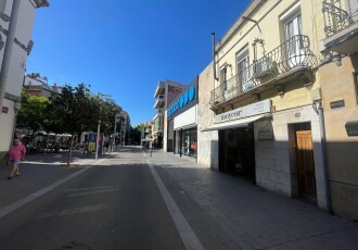 Propietat vertical – Santa Coloma de Gramenet 350.00 m2 photoOne