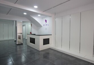 Local comercial – Terrassa 129.00 m2 photoOne