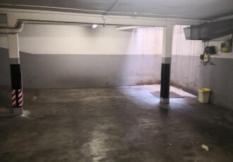 Plaza aparcamiento – Barcelona 27.00 m2 photoOne