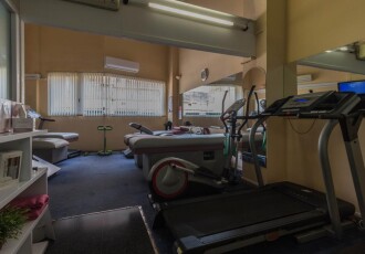 Local comercial – Sant Cugat del Vallès 110.00 m2 photoOne