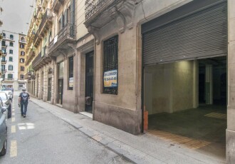 Local comercial – Barcelona 360.00 m2 photoOne