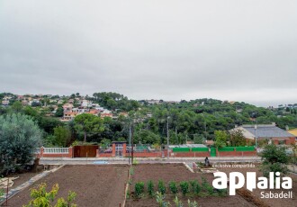 – Rubí  m2 photoOne