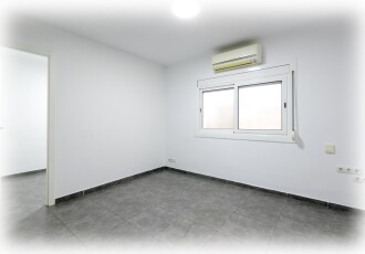 Pis – Esplugues de Llobregat 54.00 m2 photoOne