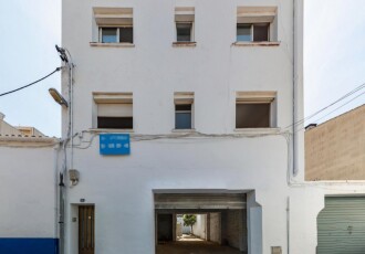 Unifamiliar adossada – Blanes 357.00 m2 photoOne