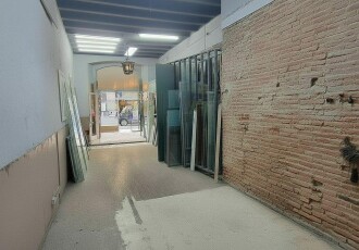 Local comercial – Barcelona 158.00 m2 photoOne