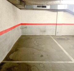 471895437_4e99f4e3b7d94a165b74f3bf12524262