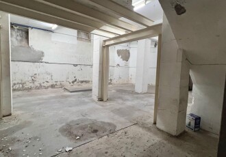 Tienda – Manresa 220.00 m2 photoOne