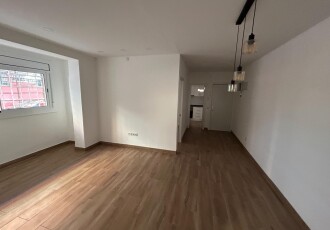 – Barcelona 67.00 m2 photoOne