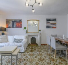 377801_0086ef9c2bb18d82dfb3ca164e5de18e1