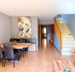 384102_af1006ae50875d3ad76d25dc31dcb7c91