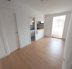 905345599_77d4ac84f20e9f33c45404986e2a1379