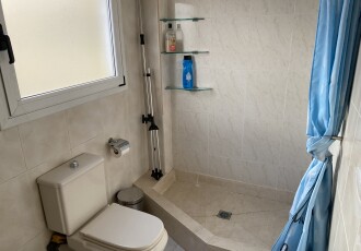 Unifamiliar adossada – Pineda de Mar 188.00 m2 photoOne