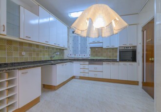 Piso – Barcelona 130.00 m2 photoOne