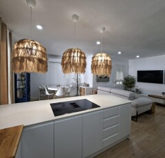 390015_836055b9df51388c5ef98bf78f5794931