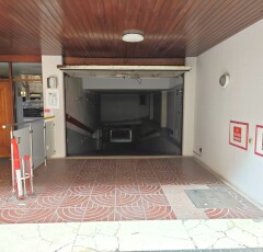 558835719_c7652e6af378d9372325100da86de7f8