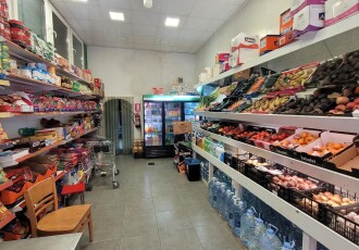 Local comercial – Barcelona 90.00 m2 photoOne