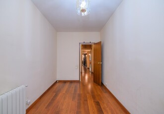 Pis – Barcelona 121.00 m2 photoOne