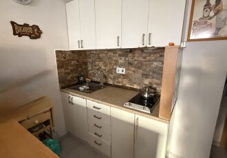 Propietat vertical – Esplugues de Llobregat 590.00 m2 photoOne