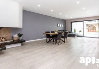 Unifamiliar adossada – Sabadell 597.00 m2 photoOne