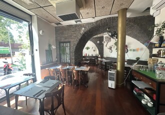 Local comercial – Barcelona 107.00 m2 photoOne